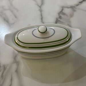 Elegant Oval Ceramic Casserole Dish with Lid - Green and White